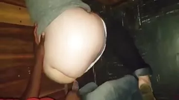 Il video porno mogli puttane vlogger Kenzie Reeves ha bisogno di denaro contante