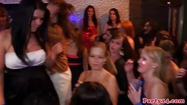 NYE Sex Party con la sorellastra arrapata mogli troie inculate