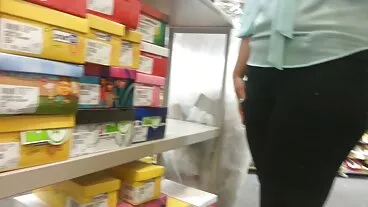 Bucato: il bottino stretto Lana Sharapova si fa scopare anale a Natale mogli puttane su PornHD