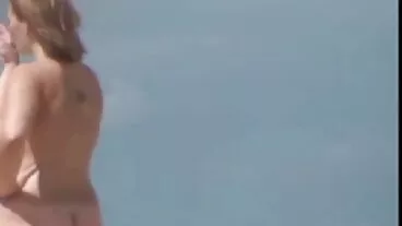TUSHY La bella bionda video di mogli puttane Lana Sharopova sodomizzata a Los Angeles