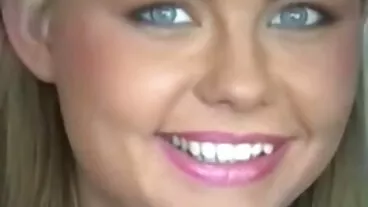 MYLF!! SCENA COMPLETA!! mogli troie porn La bella pop star bionda Britney Spears deve soddisfare il suo manager su PornHD