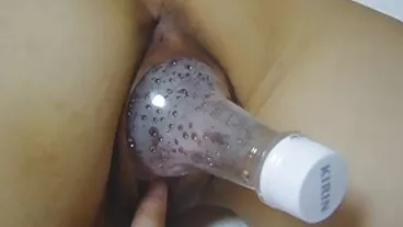 La figliastra mogli troie porn Lacy e la migliore amica danno una sbirciatina a papà Charles!