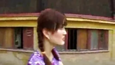 Bubble Butt Brooke mogli troie mariti cornuti Benz in sella alla BBC
