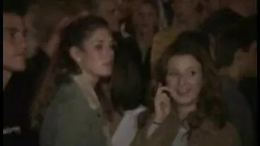 Bionda viziosa schizza cornuti e mogli troie da Deep Anal