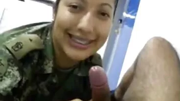 Baeb: la ragazza sexy Jill Kassidy si scopa moglie zoccola amatoriale il capo su PornHD