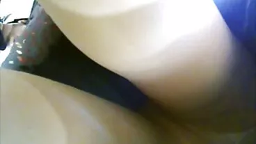 Sborrata con le mani e con i piedi allo stesso video di mogli puttane tempo! Punto di vista